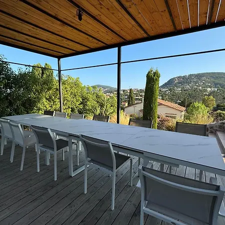 Сasa de vacaciones Family House With Pool And Sea View Mandelieu